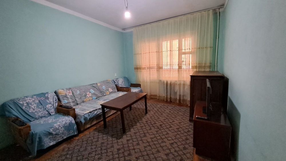 Продаётся своя квартира