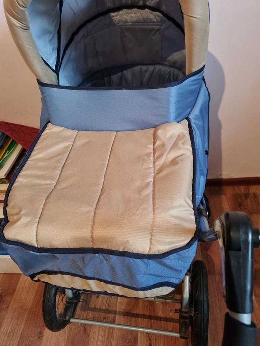 Продаю детскую коляску