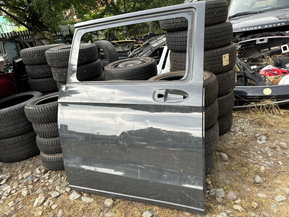 Врата Мерцедес Вито/Mercedes Vito W447