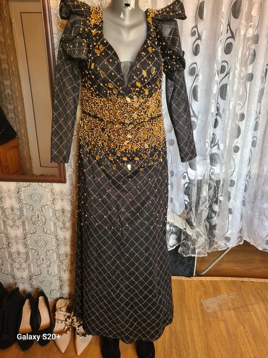 Официална рокля!