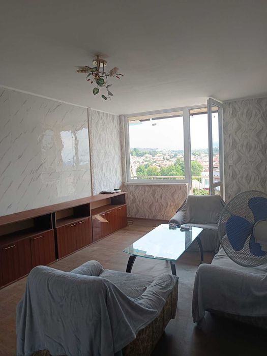 Дава се под наем Тристаен апартамент в Мездра - 120 кв.м за 295.8 € - Снимка #4