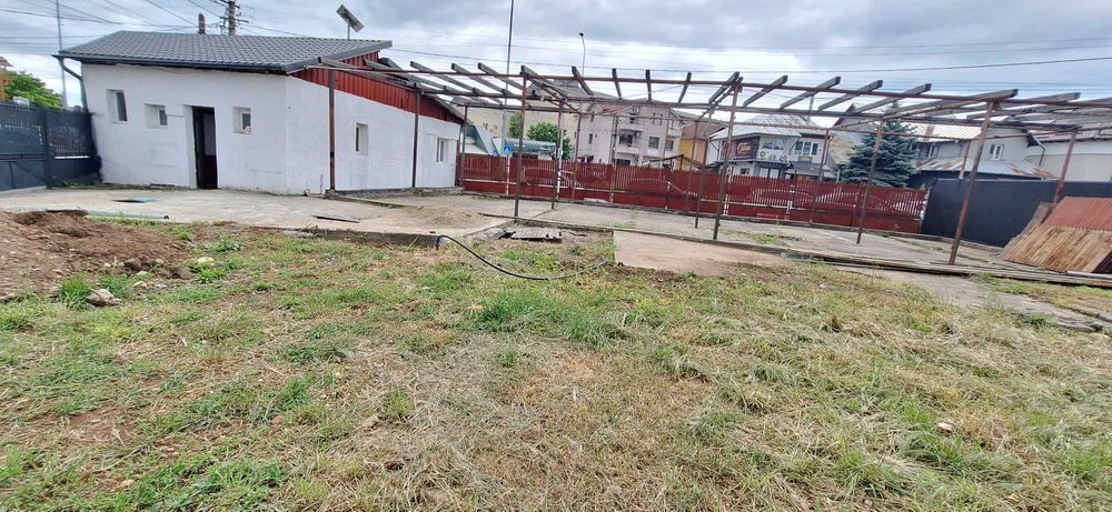 Constructie si teren 300mp in oras