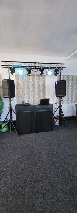 Închiriere schelă lumini profesionale cu tehnician – evenimente