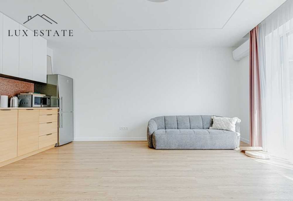 Продава се Двустаен апартамент в София, Изгрев - 70 кв.м за 3408 €/кв.м - Снимка #2