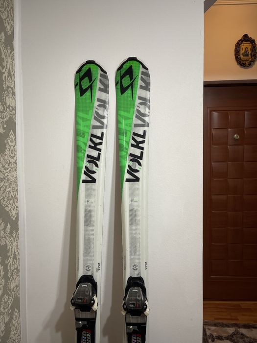 Schiuri 172 cm volkal  rtm 80 skiuri