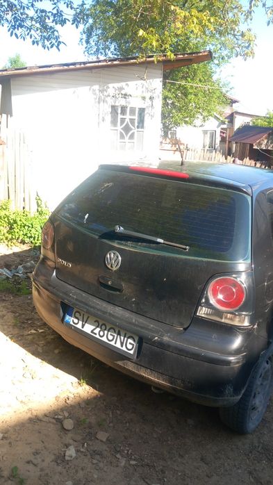 Vind wolwaghen polo an 2006 stare buna  acte la zi ofer fiscal  în ciprian porumbescu jud suceava