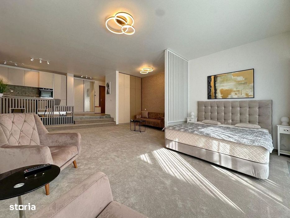 Studio spațios de închiriat — Bellevue Residence, mobilat, terasă, par