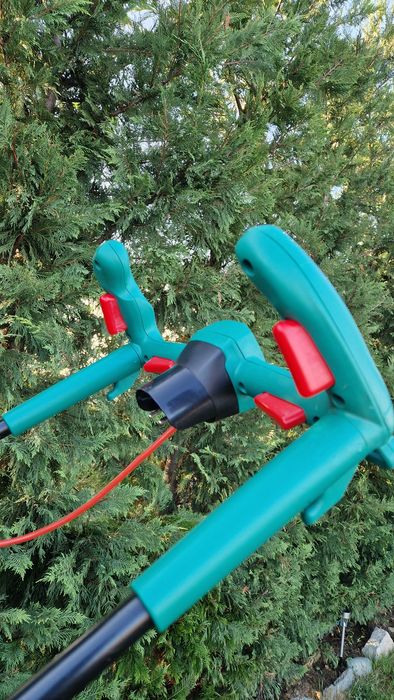 Masina electrica tuns iarba Bosch 37 cm