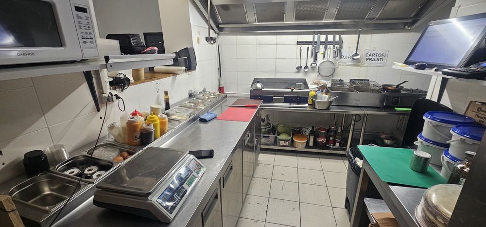 Vand afacere la cheie