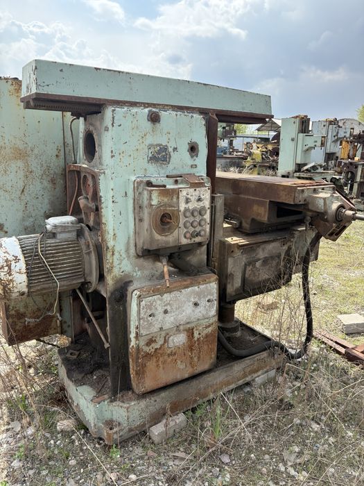 Продам фрезерный горизонтальный 6Т82