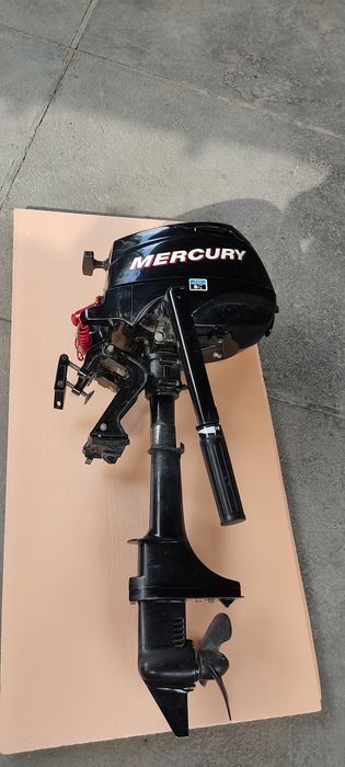 Продам  лодочный мотор