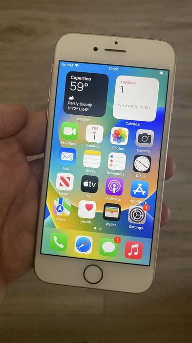 Vand iPhone 8 - 64GB