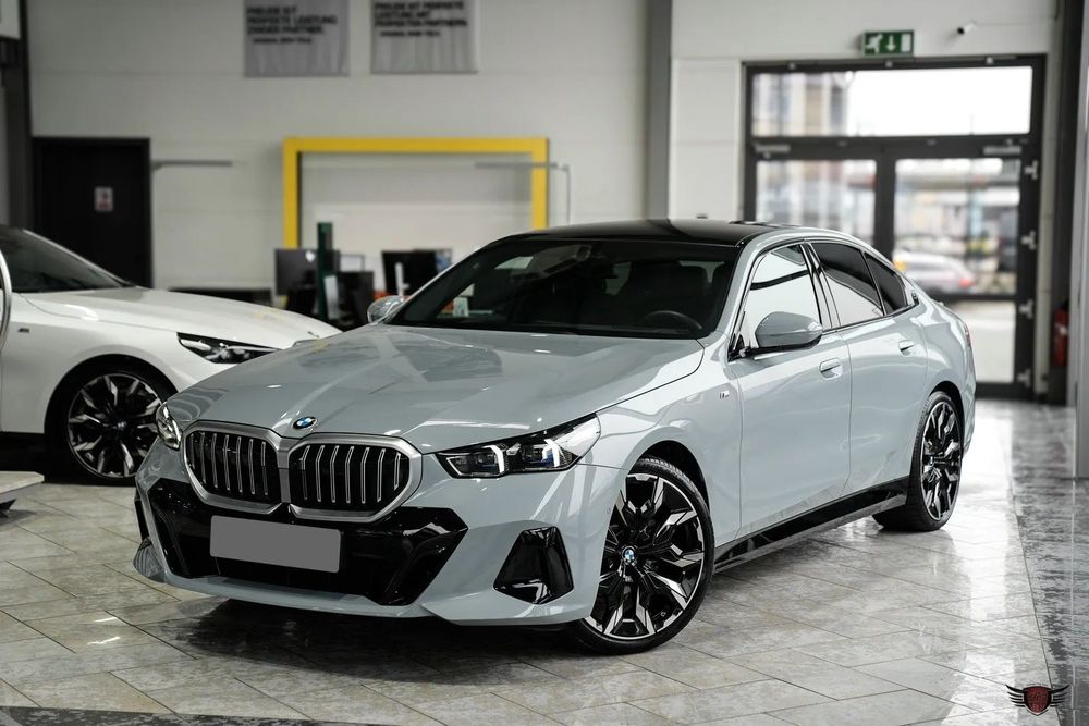 BMW Seria 5 BMW 520i M Sport Pano Bowers & Wilkins Pano 360 / Finanțare Leasing