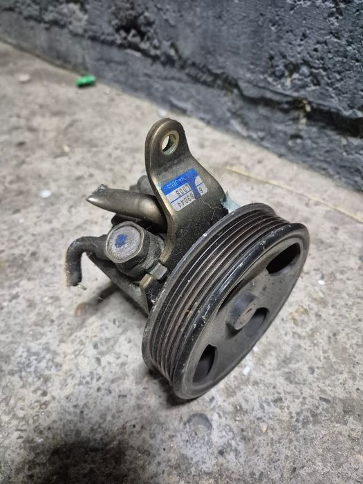 Продам компрессор для кондиора. Инфинити машина.