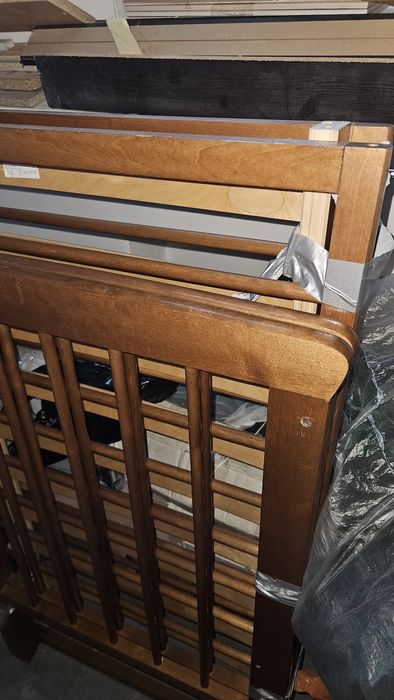 Продам детскую кроватку в отличном состоянии