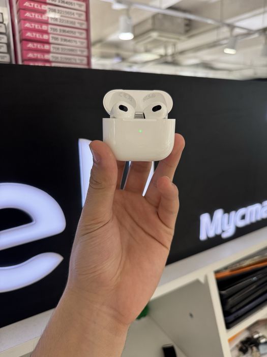 AirPods 3