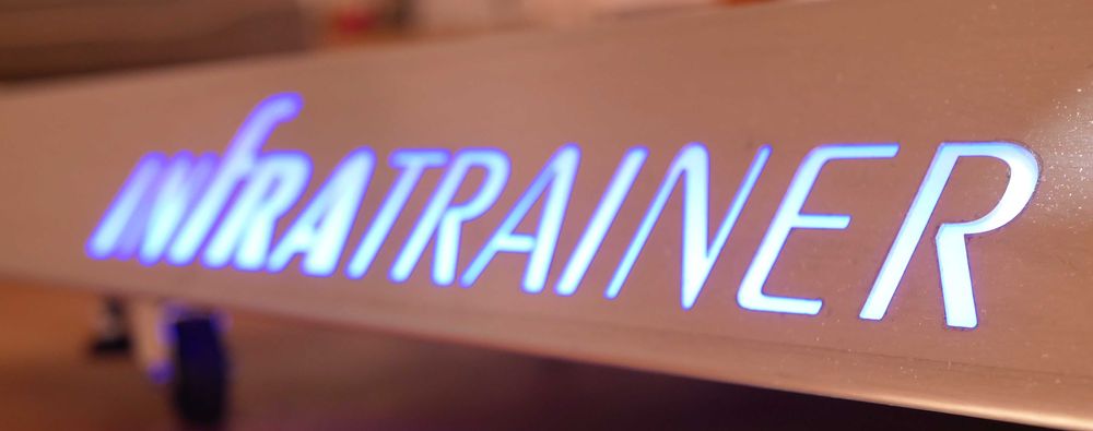 Aparat remodelare corporală INFRATRAINER - ideal saloane și acasă