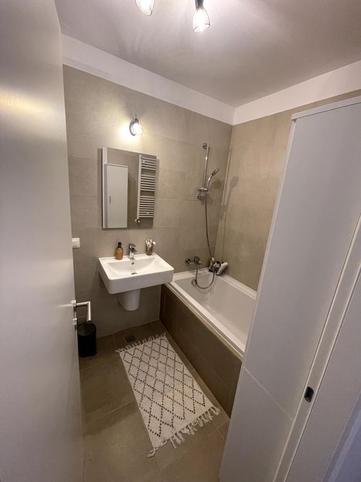 De închiriat 2 Camere | PIPERA | H PIPERA LAKE