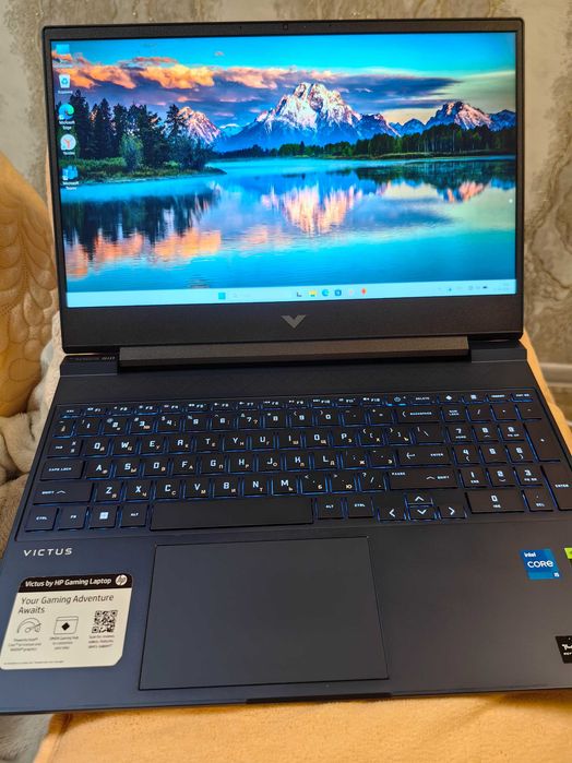 HP Vitcus Core i5-12Gen, RTX3050, 512ssd, 144Hz