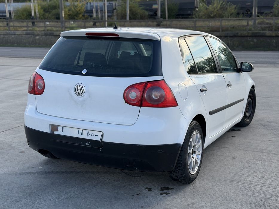 VOLKSWAGEN Golf 2002 — imagine 3