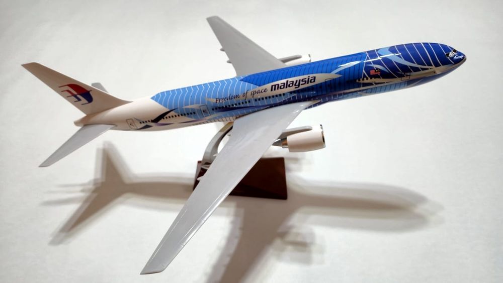 Модели самолетов 42 - 47 см без шасси