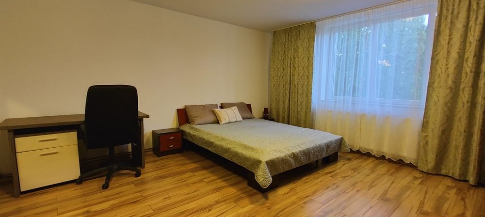 PF închiriez apartament de doua camere in Andrei Mureșanu