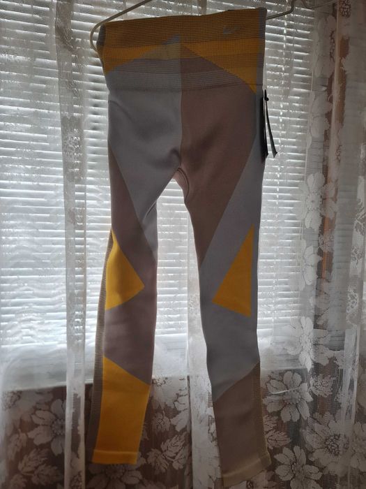 Спортен клин The Nike SCULPT LUX