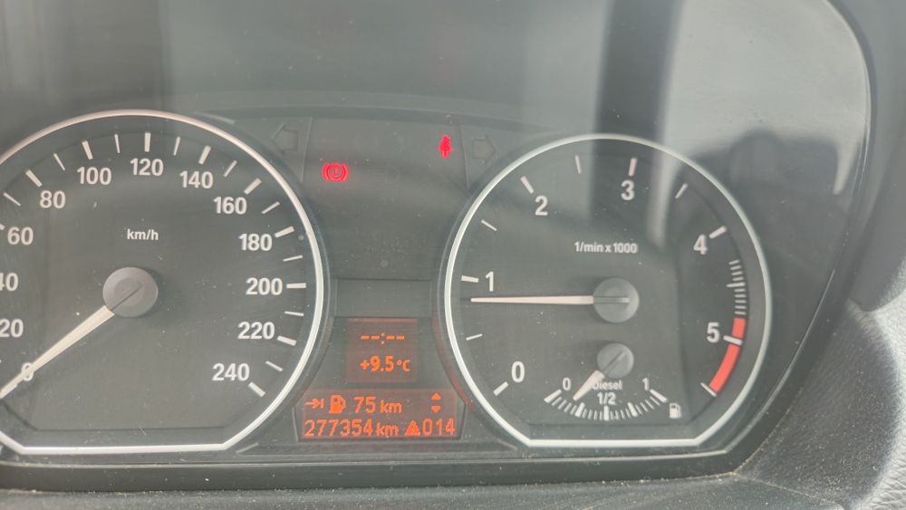 BMW seria 1 N87 2008