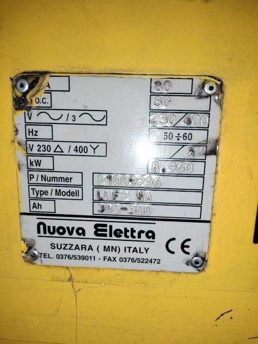 Vand statie incarcare pentru electrostivuitor 80A