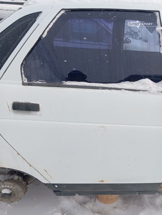 Продам запчасти на ваз 2110