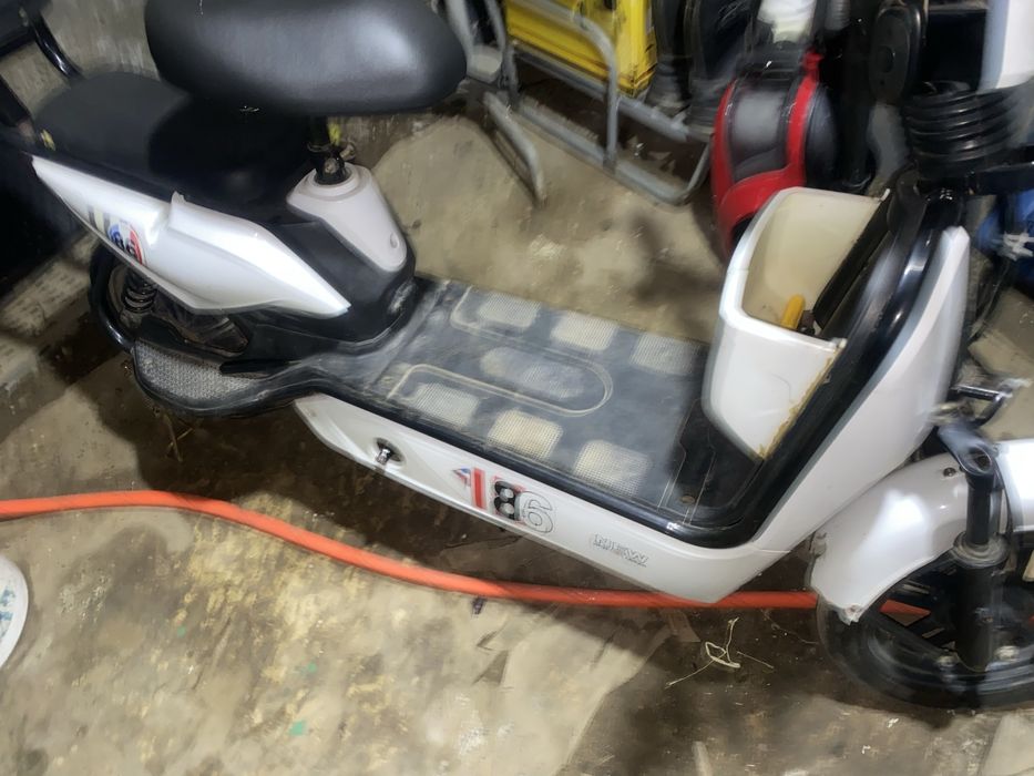 Скутер без акб 40 000 Срочно почти даром