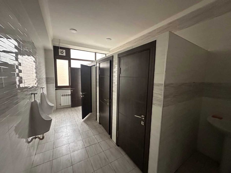 (55) Готовый университет + клиника | 7 000 м² | Паркинг на 200 авто