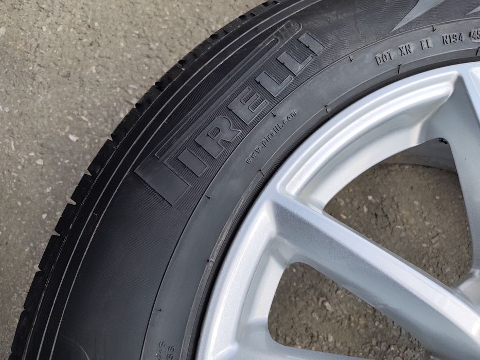 235/65/19" 4бр Pirelli scorpion verde all season,dot1115,8mm