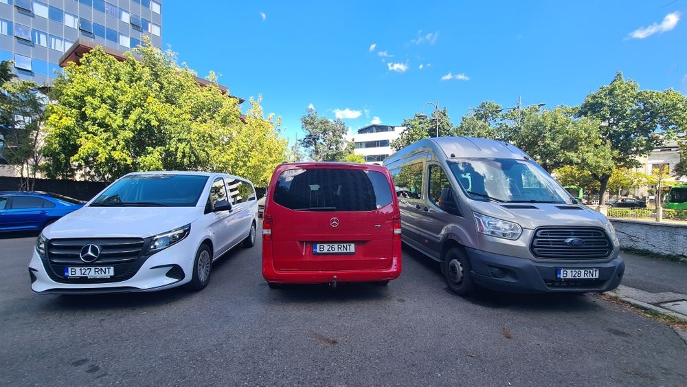 Servicii transport persoane închirieri microbuze