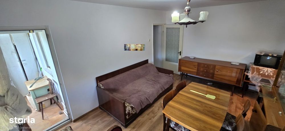 Apartament 2 camere semidecomandat Zona Far Etajul 1 Încadrat Centrala