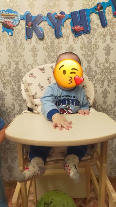 Продам стульчик для кормления 2в1