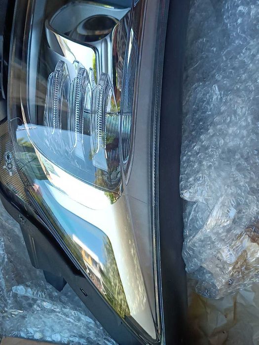 Ляв Фар KIA STONIC Оригинален Нов