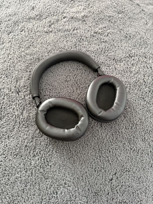 Sony WH-1000 XM6