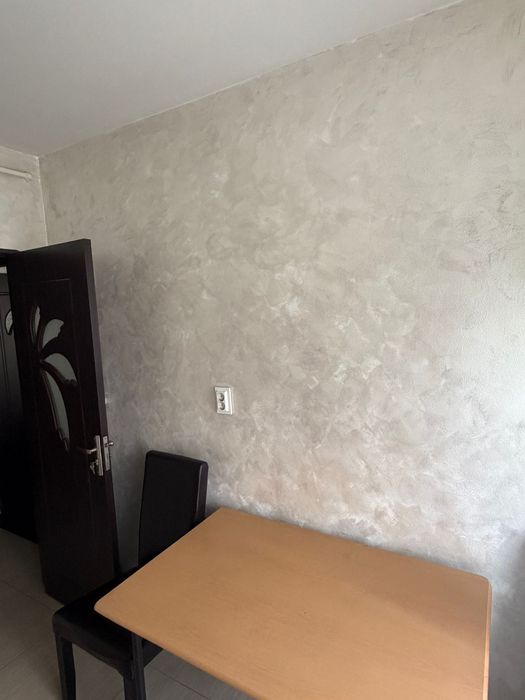 Închiriez apartament cu două camere
