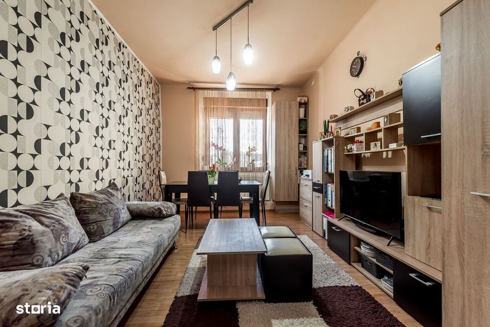Apartament în centru cu acces auto și garaj propriu — fotografia 1