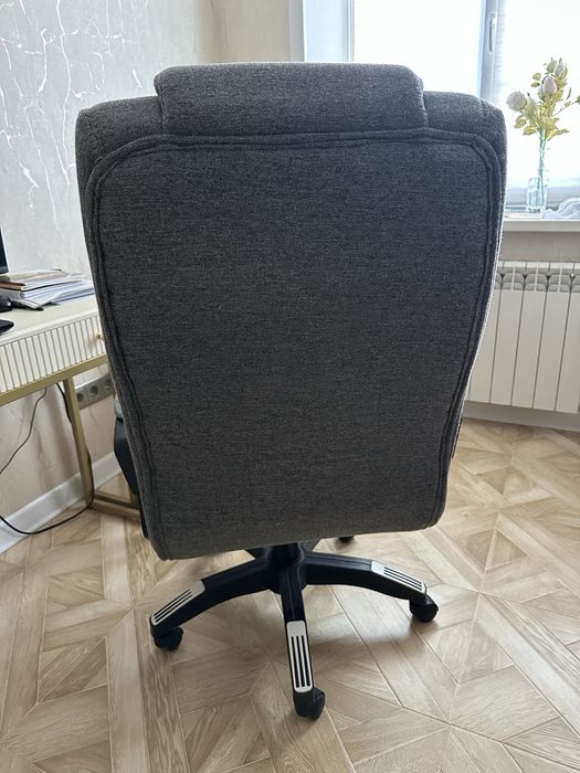 Продается компьтерное кресло