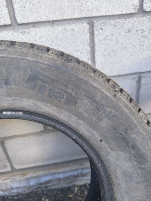Продам шины Pirelli 265/65/17