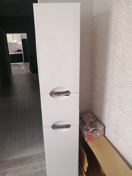 Продам новый умывальник и шкаф