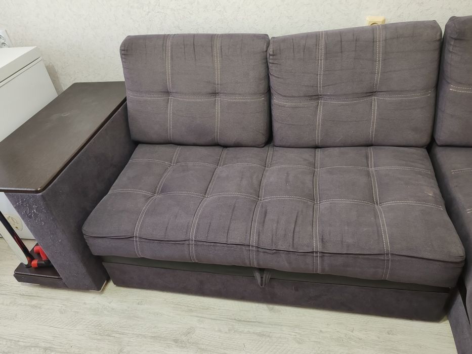 Угловой диван (раскладной)