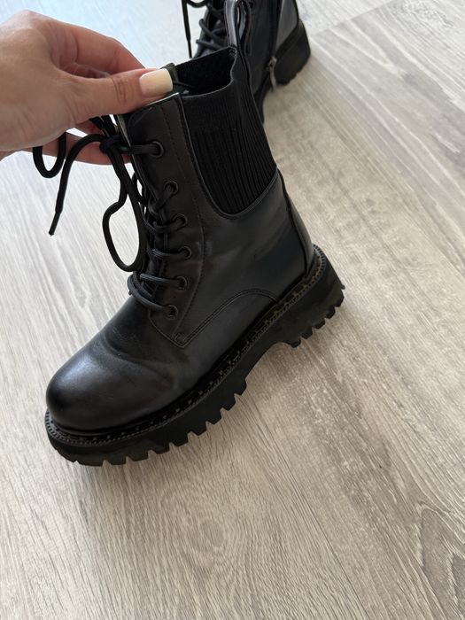 Продам сапоги для девочки