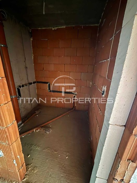 Продава се Двустаен апартамент в Пловдив, Южен - 73 кв.м за 1124 €/кв.м - Снимка #5