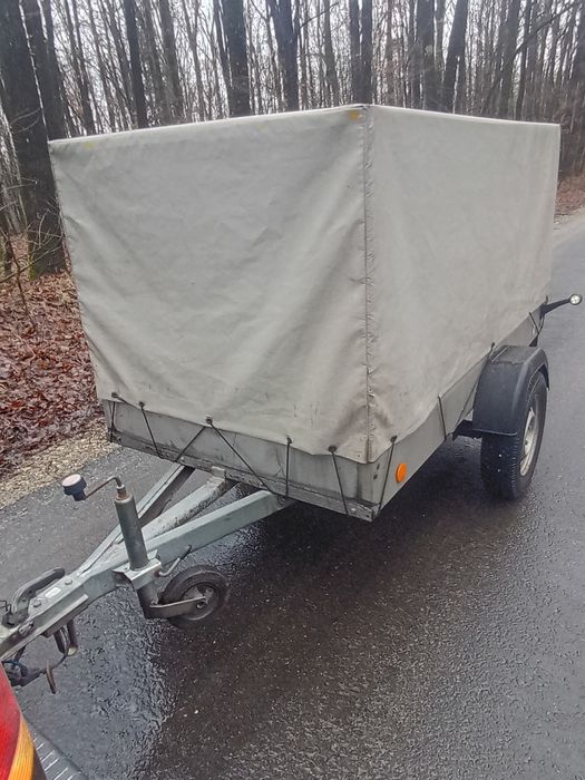 Vând remorcă 750kg