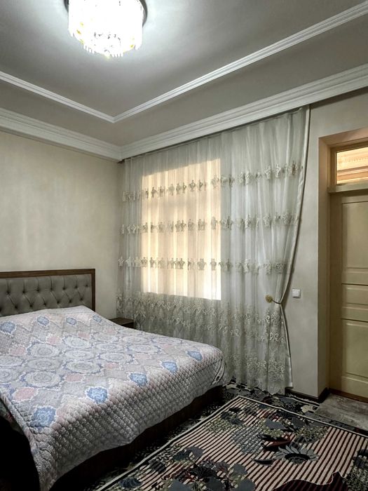 Келесда срочно хамма шароитлари бор тайёр уй сотилади!