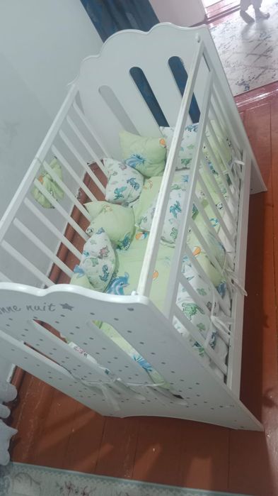 Продам детская коляска,кровать