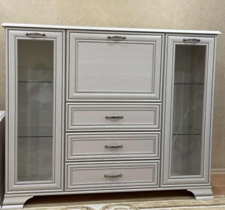 Продам комод Тифани б/у